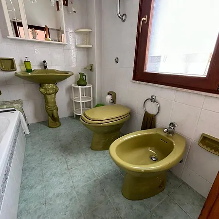 Pm 17 Via Galileo Galilei Apartmán *